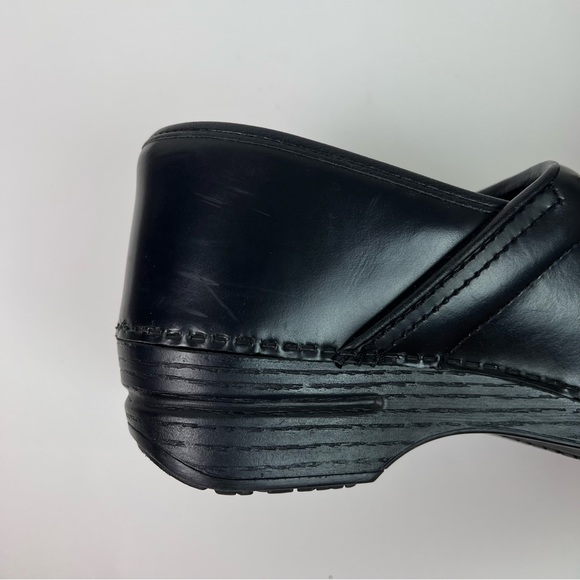 Dansko Clogs Size 41 Professional Nursing Comfort Clogs Slip On Leather Comfy - Picture 12 of 15
